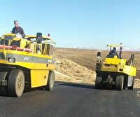 راه ارتباطی روستای بیوک‌بلاغ بخش نختالو باروق آسفالت شد