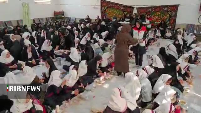 مراسم عزاداری و اطعام دانش آموزی در مراغه