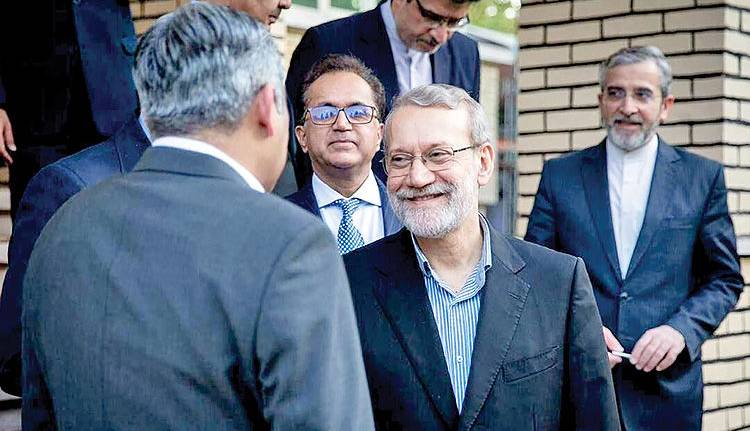 ماموریت لاریجانی در اسلام‌آباد