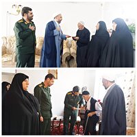 تکریم خانواده شهیدان محمد علیزاده و سلیمان برنا در نقده