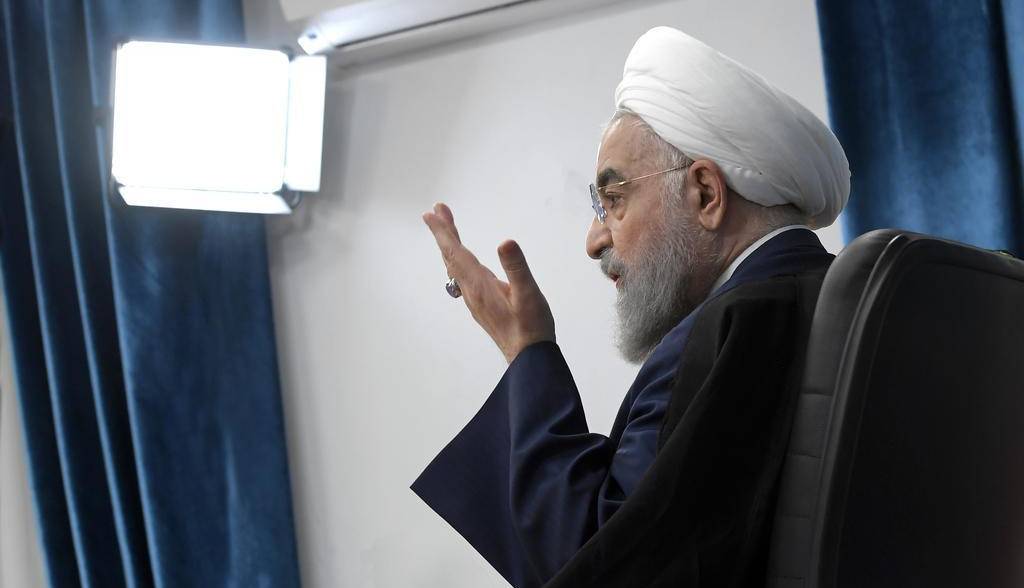 سرمقاله صبح نو/ بساط سیاسی «روحانی»