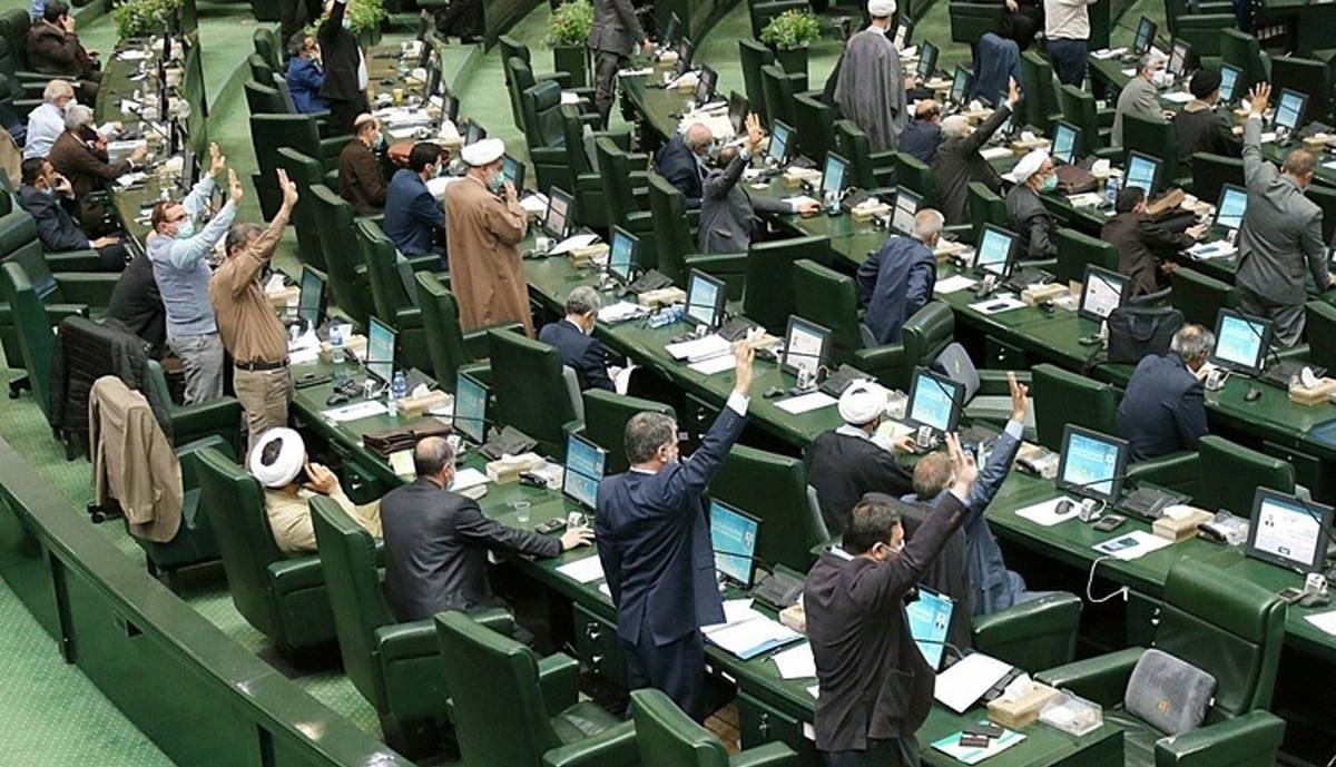 پرونده استیضاح‌ کدام وزرا روی میز نمایندگان است؟