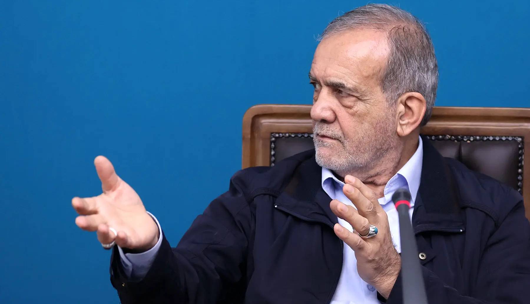 از پوست خربزه مذاکره با ترامپ تا آرزوی تک دوره‌ای شدن پزشکیان