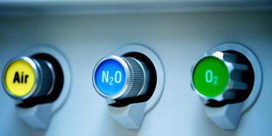 گاز خنده می‌تواند تسکینی فوری برای افسردگی فراهم کند