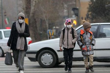 تقریباً ۳۰ درصد نمونه‌های دارای عفونت تنفسی شدید، آنفلوانزا است | مرگ بیش از ۵۹ هزار نفر بر اثر آلودگی هوا در سال گذشته