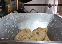 آغاز پخت نانِ غنی در اردبیل