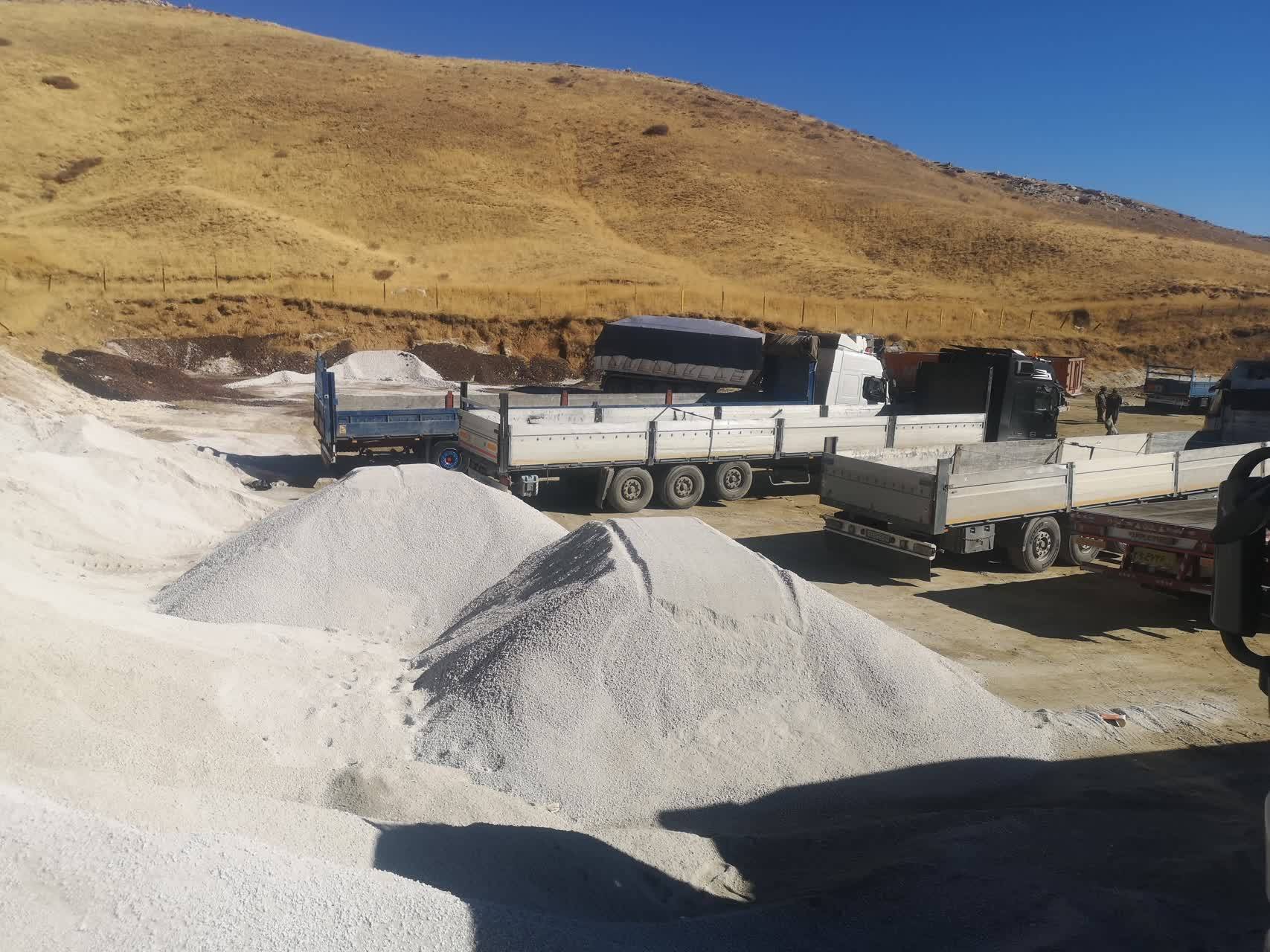 ارجاع پرونده تخلف دپوی پوکه معدنی در بازارچه مرزی کیله به مراجع قضایی