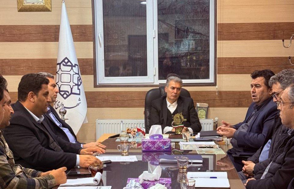 تکمیل زیرساخت‌های اقتصادی سلماس بستر اولیه برای جذب سرمایه‌گذاری است