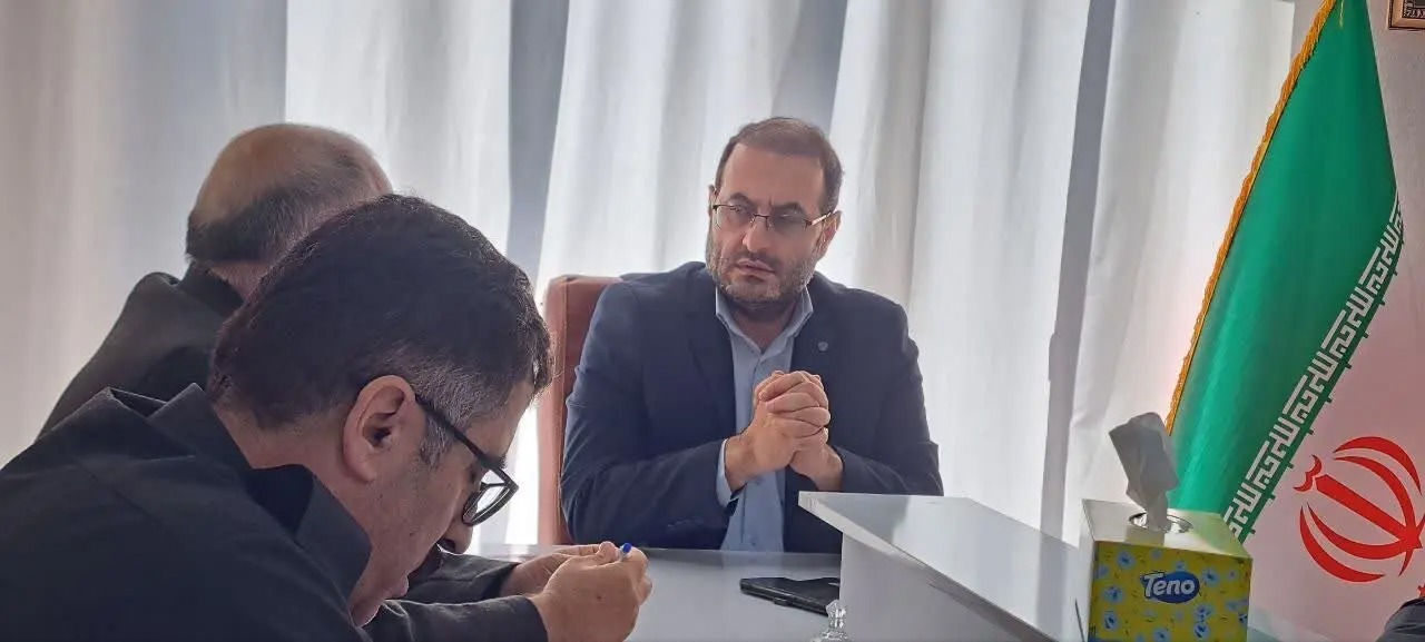 کسبه و  بازاریان با رعایت عدل و انصاف و صداقت به ایجاد آرامش بیشتر کمک کنند