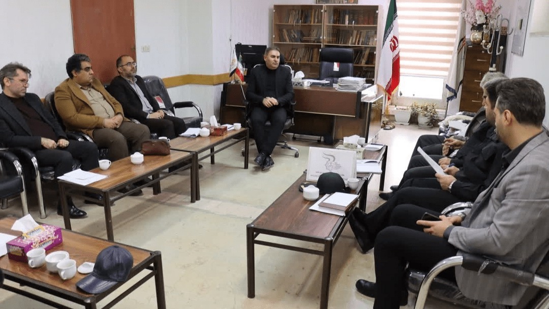 ضرورت ترمیم سریع محل سیم‌های سرقت‌شده برق و تلفن در اردبیل