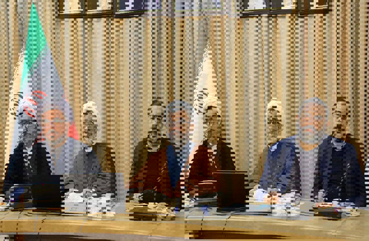 خسروپناه: شورای عالی انقلاب فرهنگی یار دولت است نه بار دولت