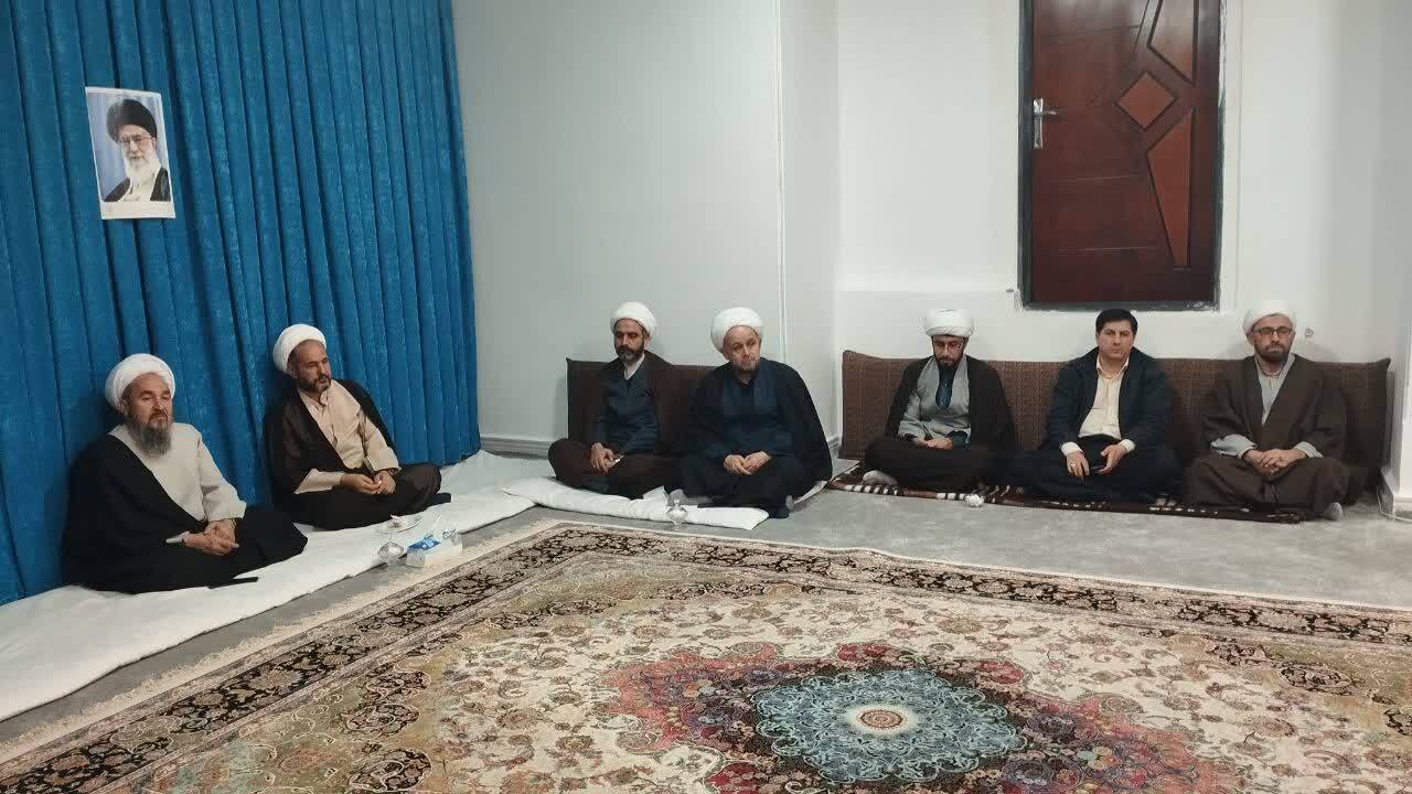 پیام آذری