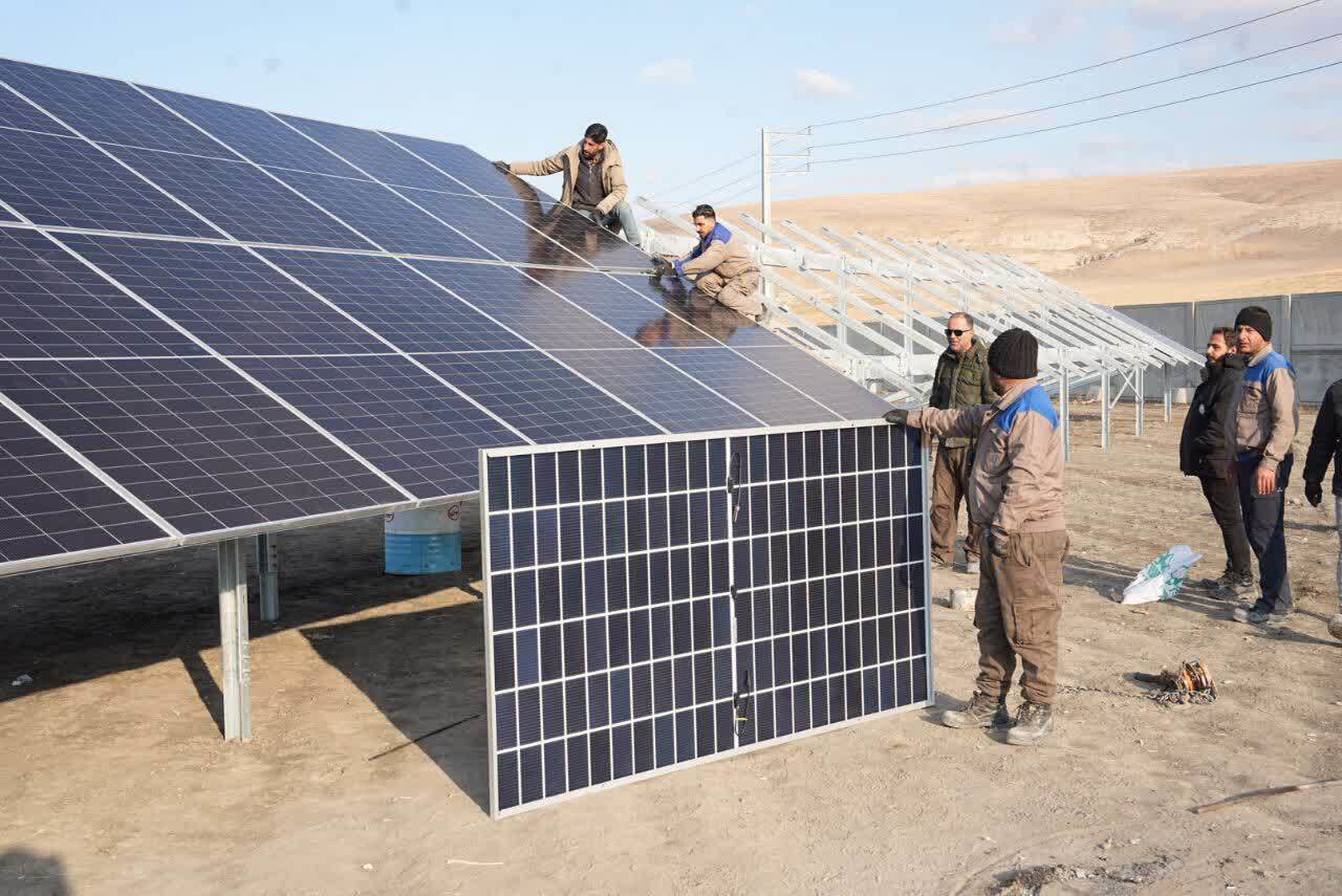 تا پایان سال ۶۰ مگاوات برق خورشیدی در آذربایجان غربی وارد مدار می شود