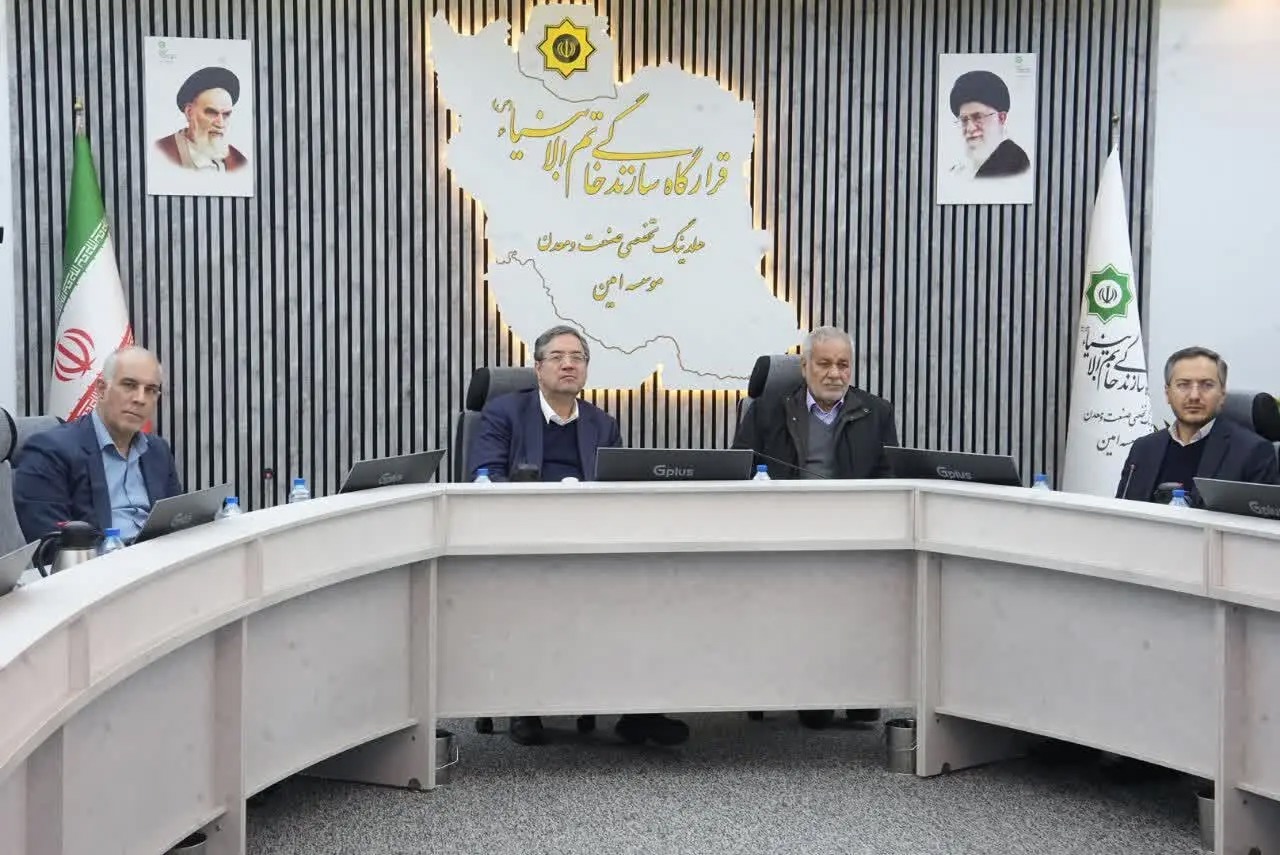 دیدار فرمانده قرارگاه سازندگی خاتم‌الانبیاء (ص) با استاندار آذربایجان‌غربی