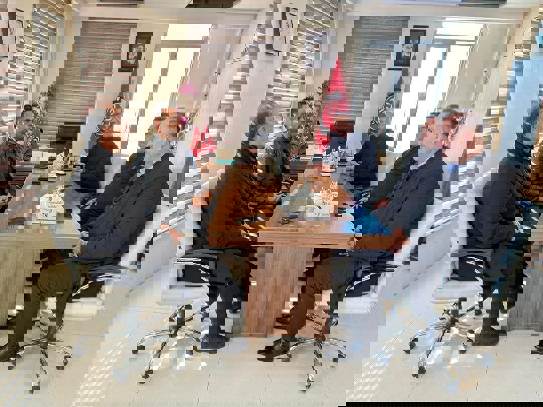 حضور سرمربی تیم فوتبال جوانان ایران در باشگاه تراکتور