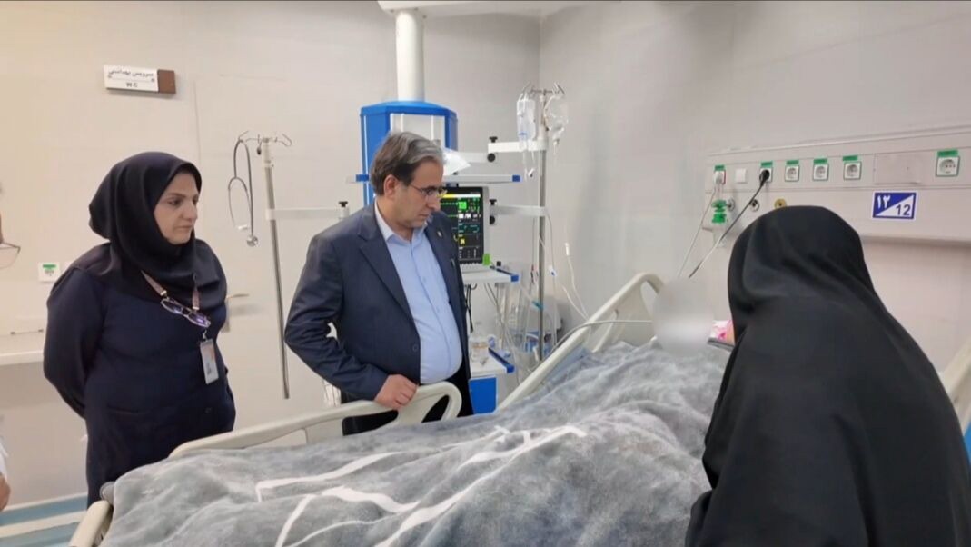 عیادت معاون سیاسی استاندار آذربایجان شرقی از دانشجوی حادثه‌دیده دانشگاه تبریز