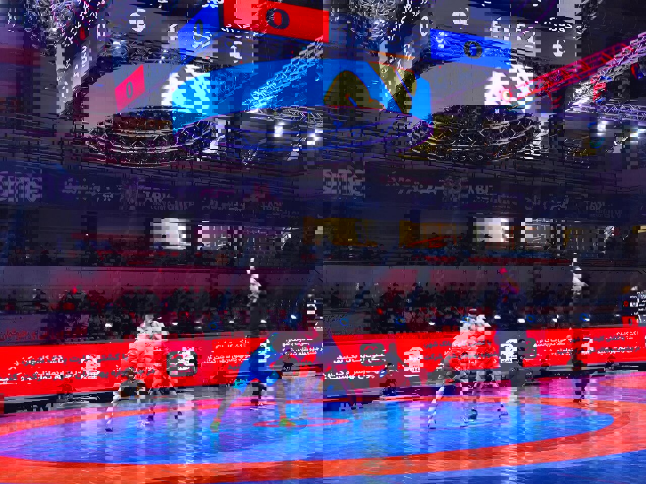 ۳۵۷ کشتی گیر در قالب ۳۱ تیم در تبریز در حال رقابت هستند