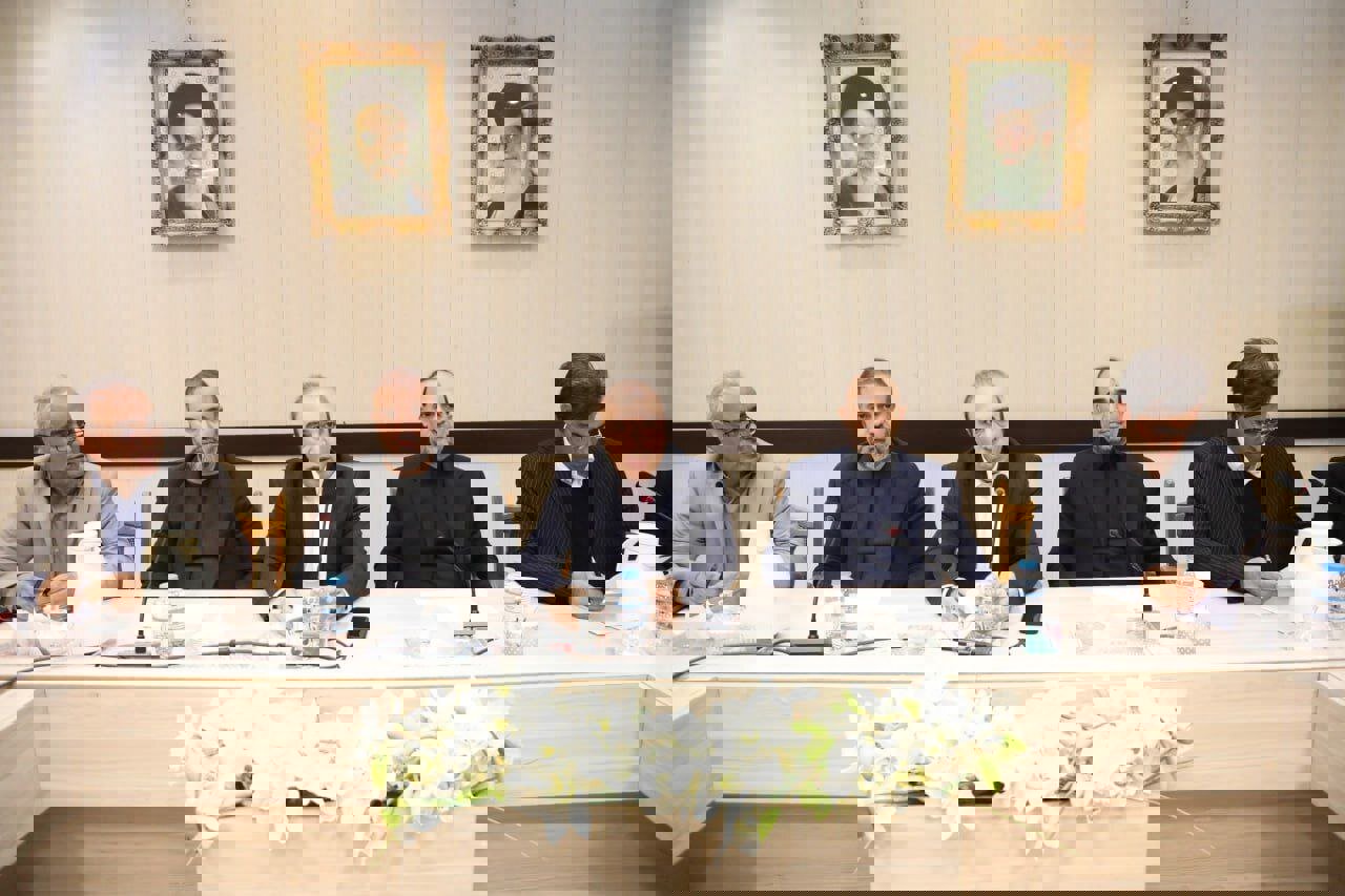 حل مشکلات تولید با تصمیم‌سازی در کارگروه رفع موانع اردبیل