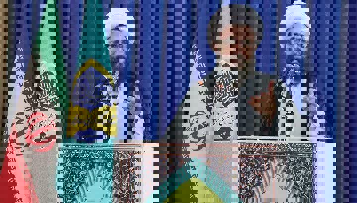 آیت الله صفری: ملت ایران همواره پشت نظام اسلامی ایستاده است