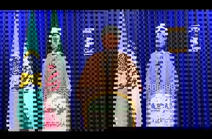 عزیزی: تقویت بودجه فرهنگی و حمایت اقتصادی از مردم ضروری است