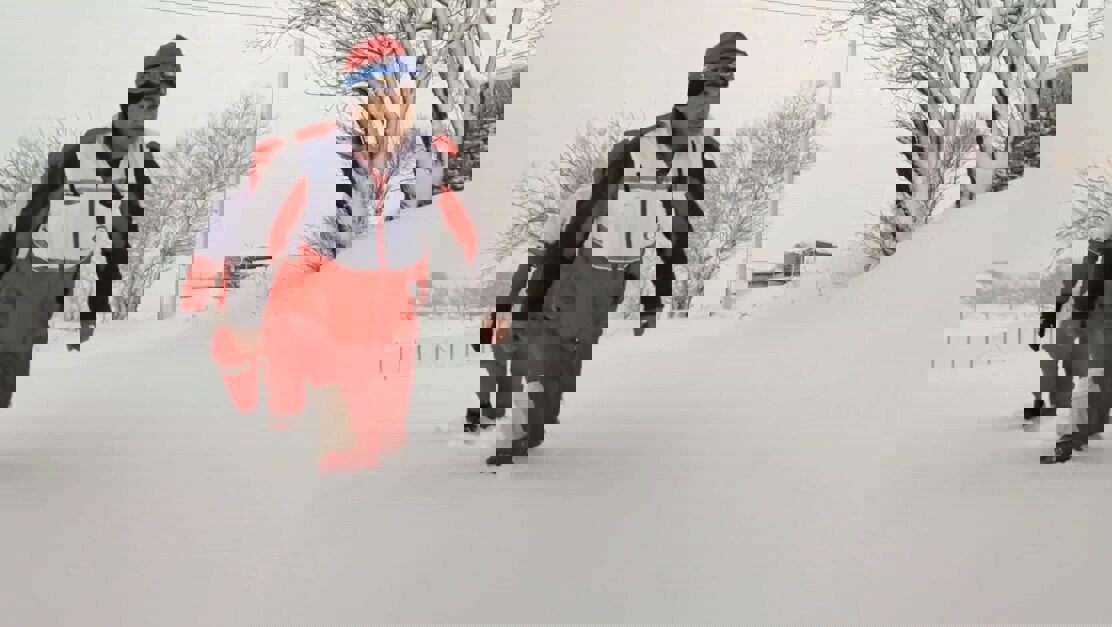 ۱۴ نفر در برف کوهستان‌های سردشت گرفتار شدند؛ اعزام تیم امداد رسانی