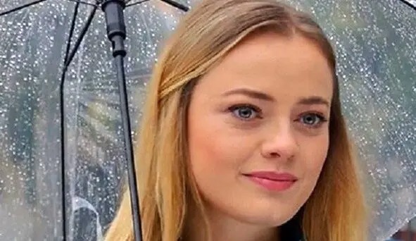 سفر در زمان؛ «هولیا دیکن» بازیگر ترکیه‌ای در کنار «علی انصاریان» در یکی از آخرین فیلم‌هایش