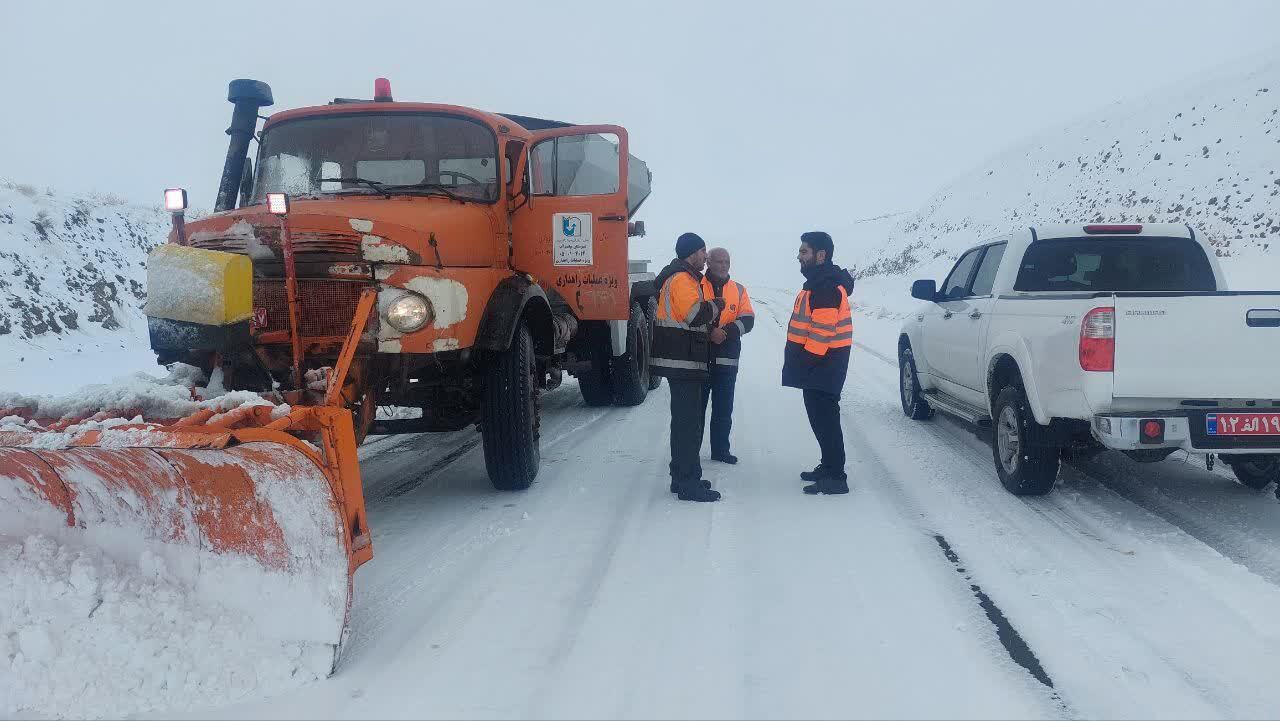رانندگان از تردد در جاده سرچم باروق خودداری کنند