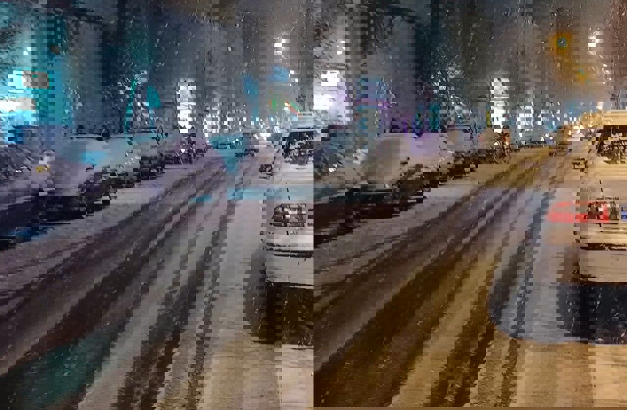 تصاویری از بارش برف و بوران در ارومیه و سردشت