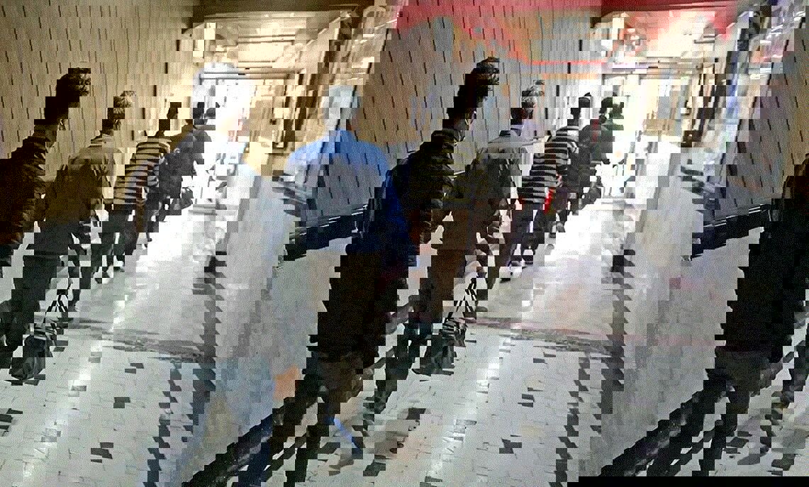 مرخصی به ۳۸۷ محکوم پابند الکترونیک آذربایجان غربی به مناسبت روز پدر