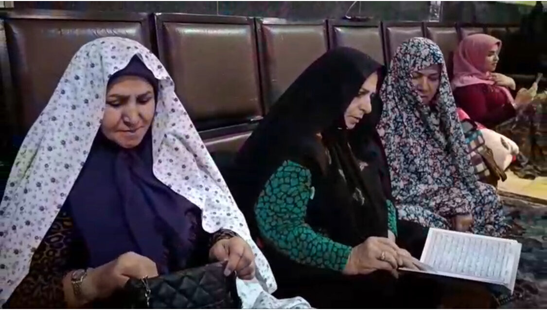حضور پرشور بانوان ارومیه ای در مراسم معنوی اعتکاف