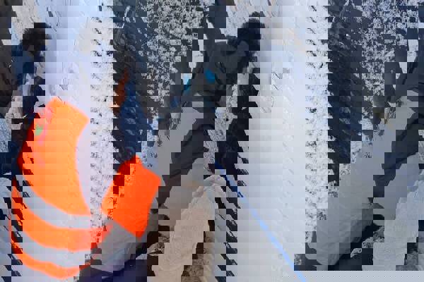 شکری: ۶۱۰ خودروی گرفتار در برف در آذربایجان غربی امدادرسانی شد