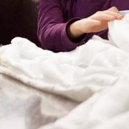 ترفند تمیزی با دستمال مرطوب