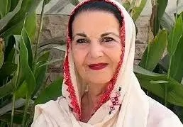 سفر در زمان؛ «پوری بنایی» ۳۸ ساله با هفت‌تیر در کنار «پیتر گریوز»؛ سال ۵۷