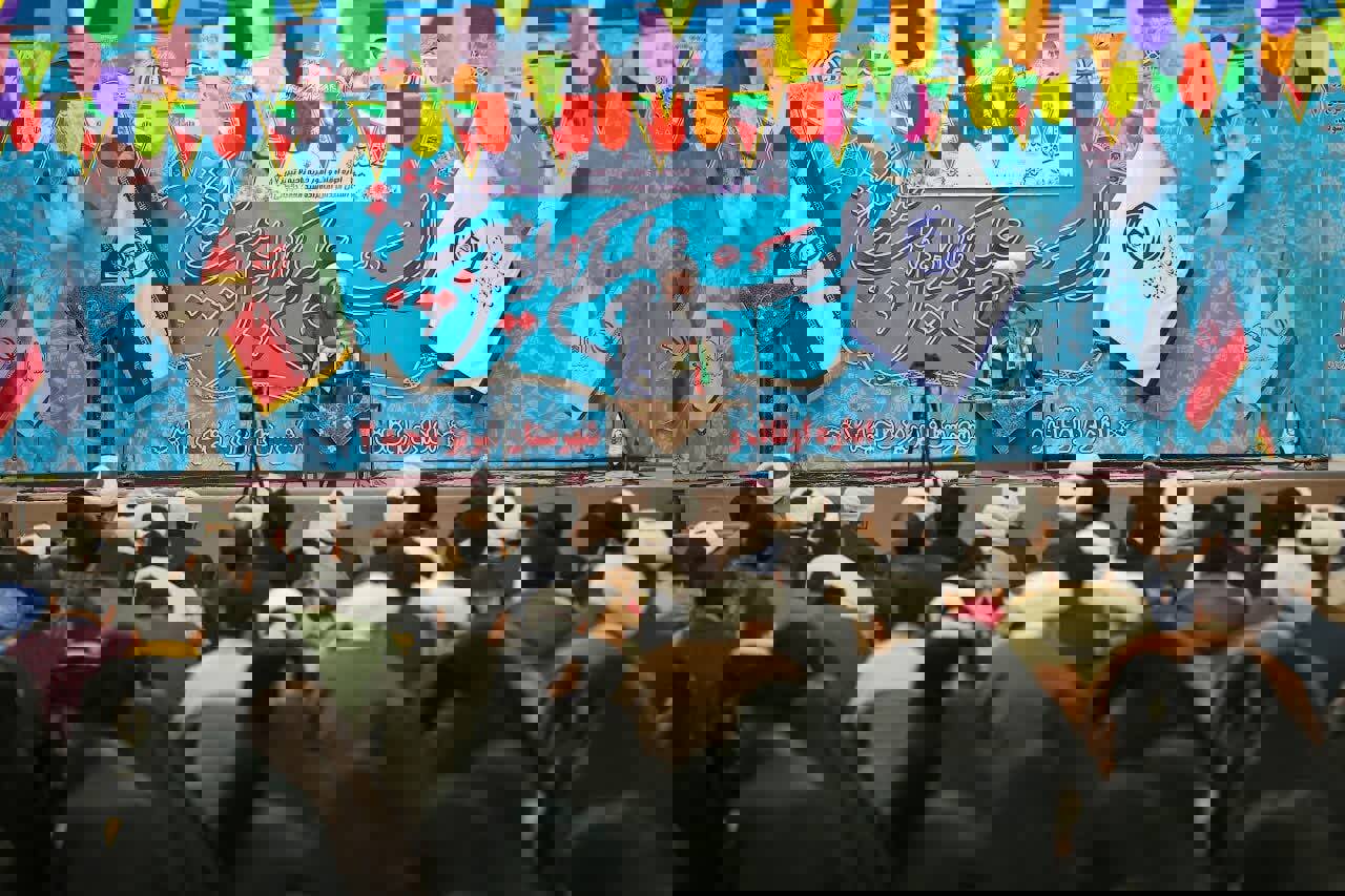 نقش محوری روحانیت در تبلیغ دین و صیانت از انقلاب اسلامی