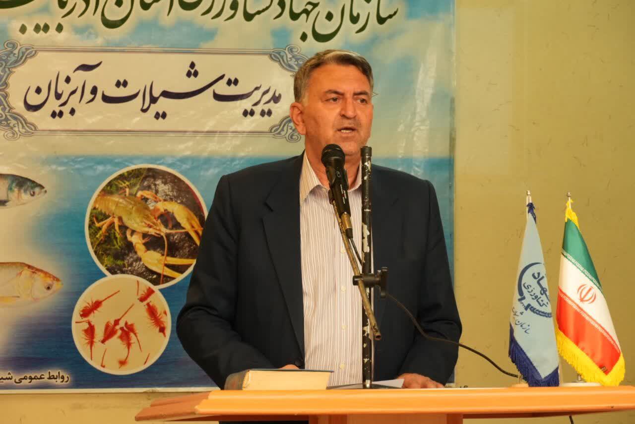 ایجاد مزارع پرورش آرتمیا در سواحل دریاچه ارومیه در دستور کار شیلات آذربایجان‌غربی