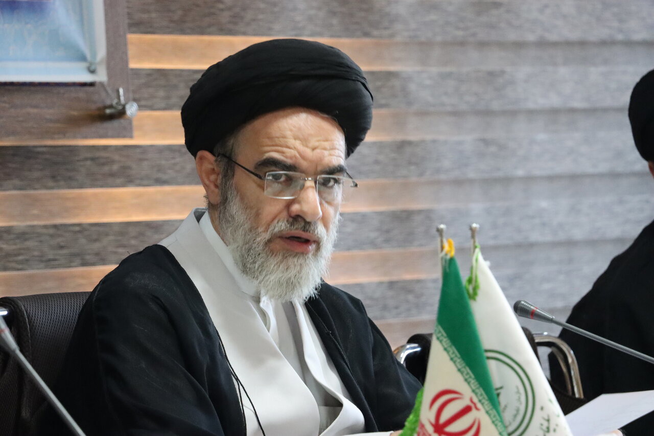 ایران پرچمدار حق و مقاومت در عصر حاضر است