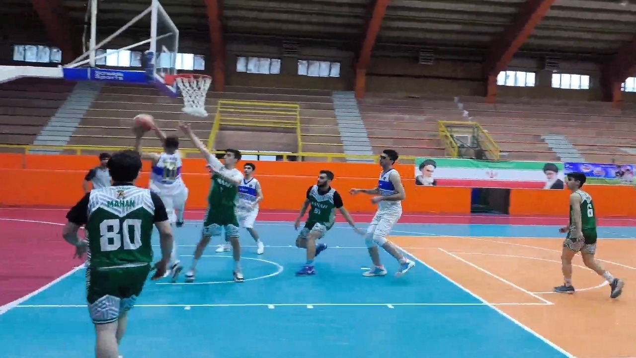 تیم سراب قهرمان مسابقات چهار جانبه بسکتبال جام فجر