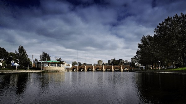 تندباد اردبیل را درنوردید