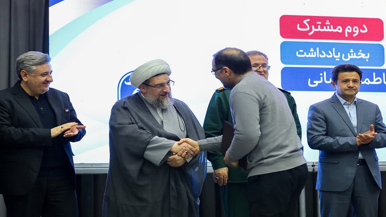 رسانه و خبرنگار چشم و گوش مسئولان هستند