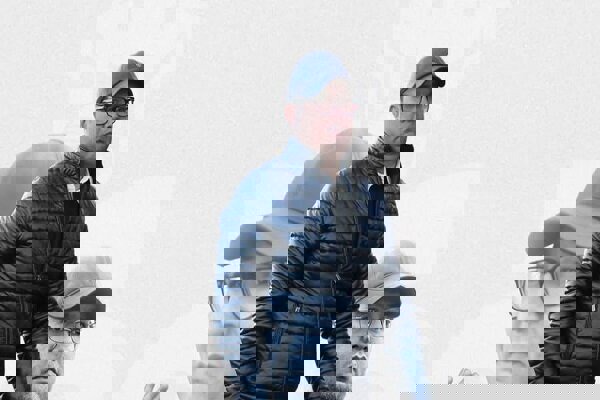 سرمربی جدید تراکتور انتخاب شد/ ربیعی مجوز گرفت و راهی قطر شد