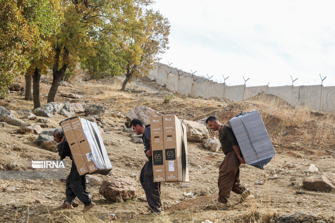 ۱۰۰ میلیون دلار کالا با رویه کولبری در آذربایجان‌غربی ثبت شد