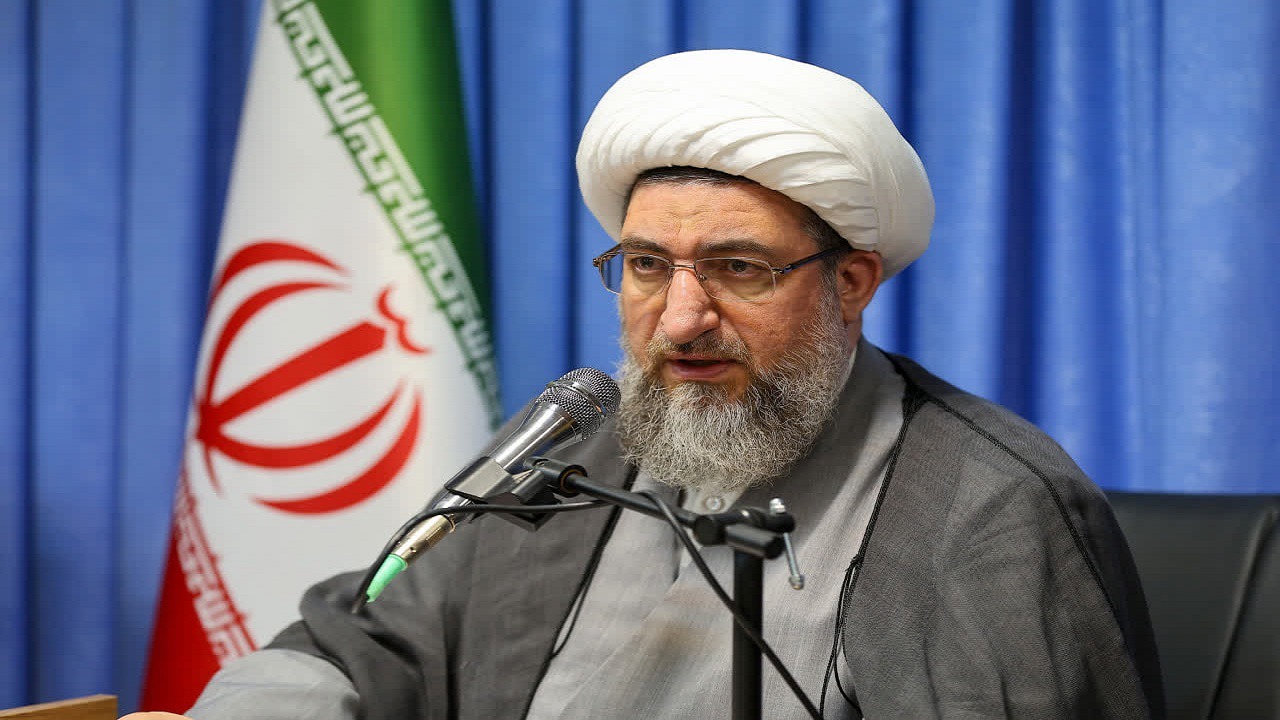 حضور مردم در صحنه‌های انقلاب سرمایه اصلی نظام اسلامی است