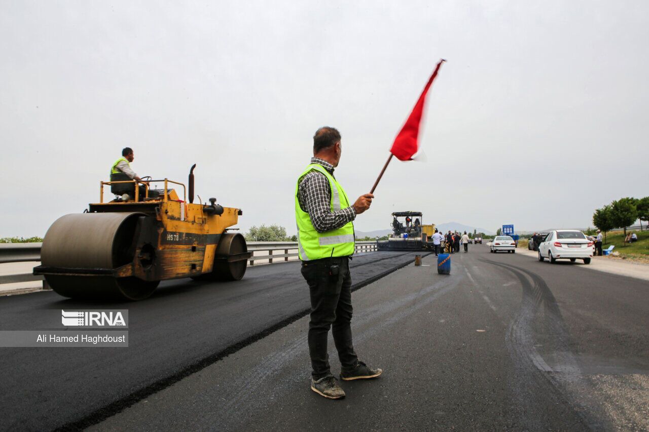 جاده‌های آذربایجان‌غربی در مسیر ایمنی نوروزی؛ ۵۶ نقطه حادثه‌خیز حذف شد