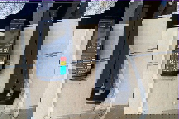 متلاشی شدن باند بزرگ اسکیمر در قالب میوه فروشی سیار در بناب