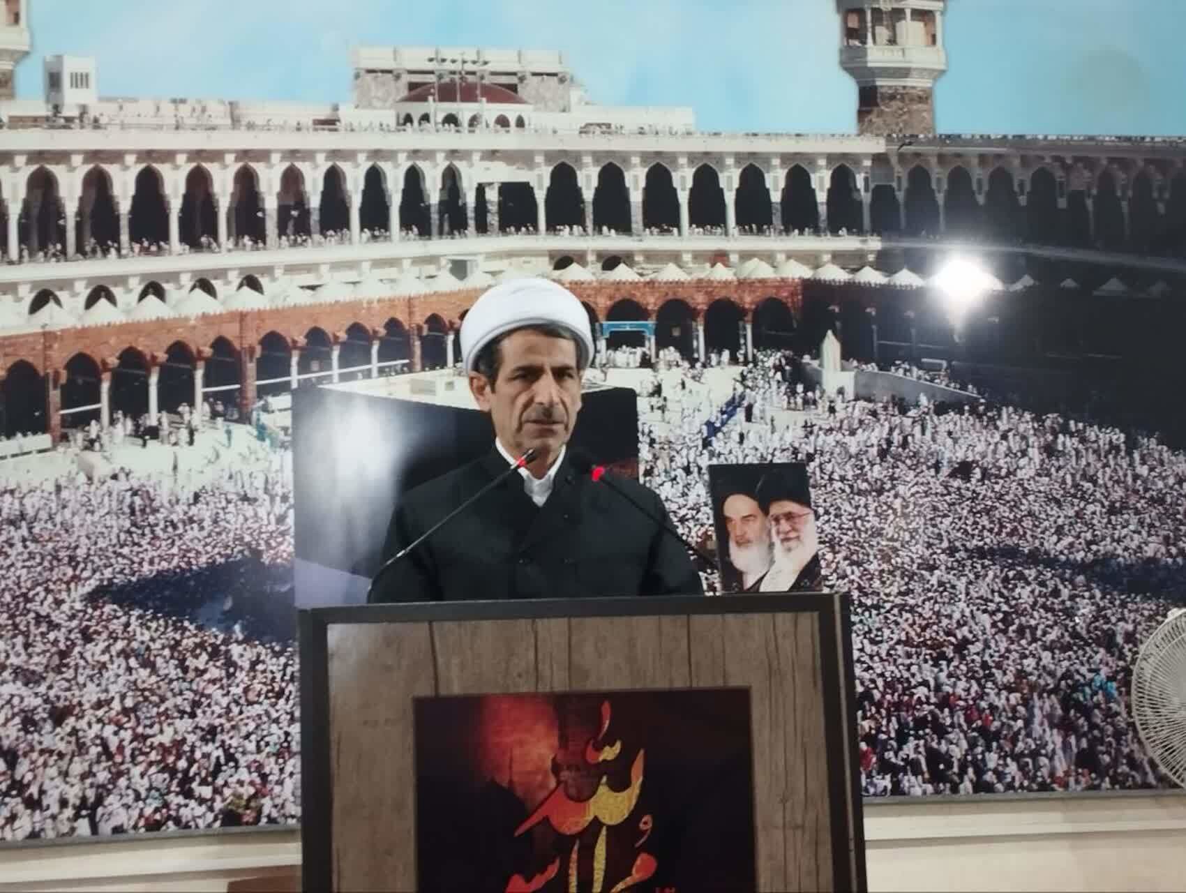 تاکید امام جمعه بوکان بر یاری رسانی به نیازمندان