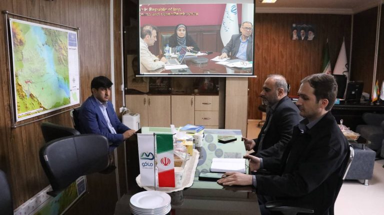 پیام آذری