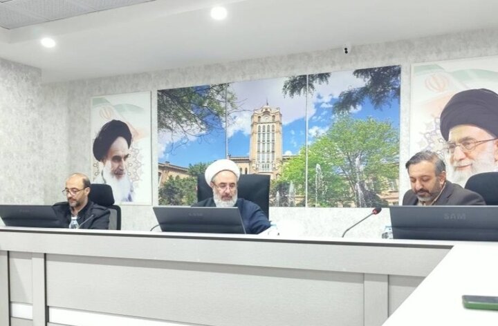 پیام آذری