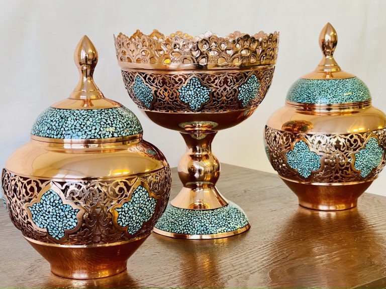 تاکید مدیرکل میراث فرهنگی آذربایجان غربی بر احیاء صنایع دستی کمیاب استان
