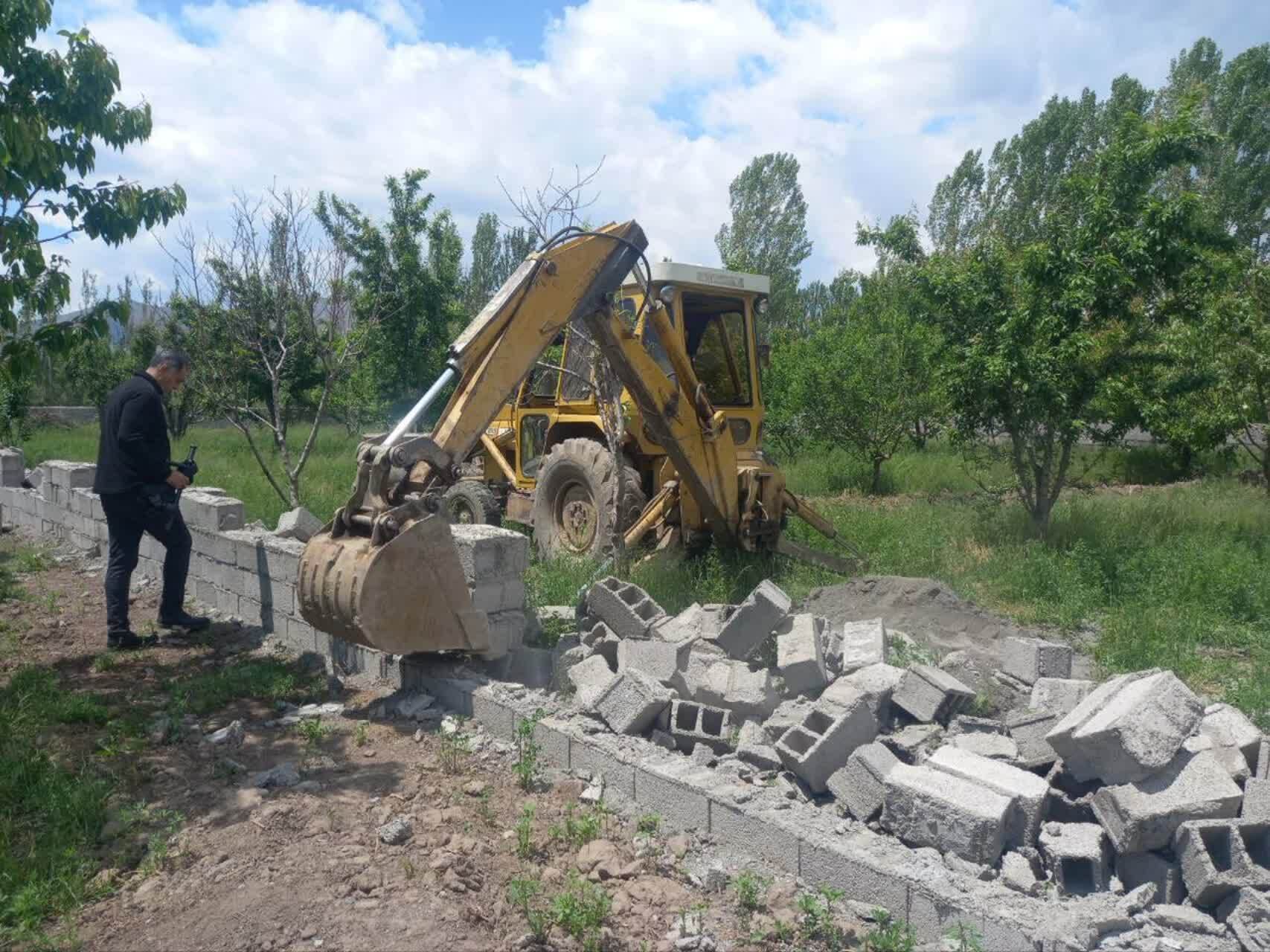 پیام آذری