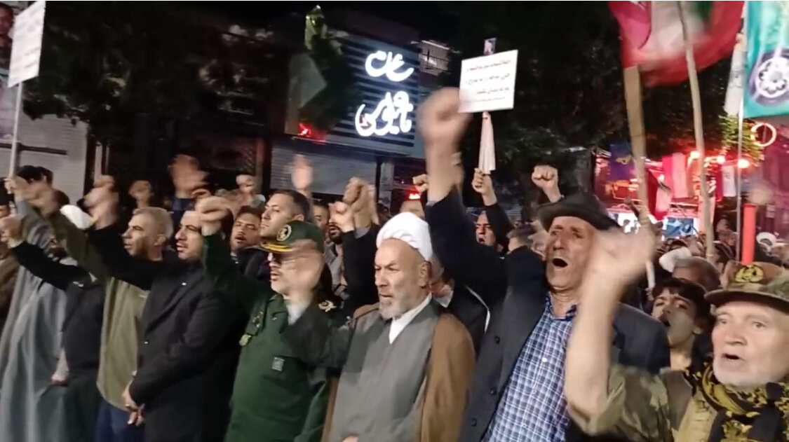 اجتماع شبانه مردم سلماس در نودمین موج شب های اقتدار ملی